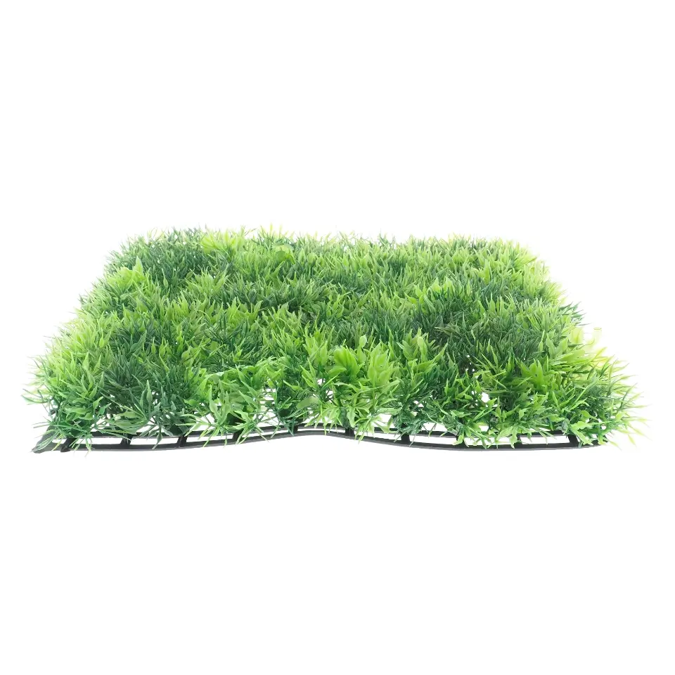 Artificial Interlocking Grass/Clover Mat